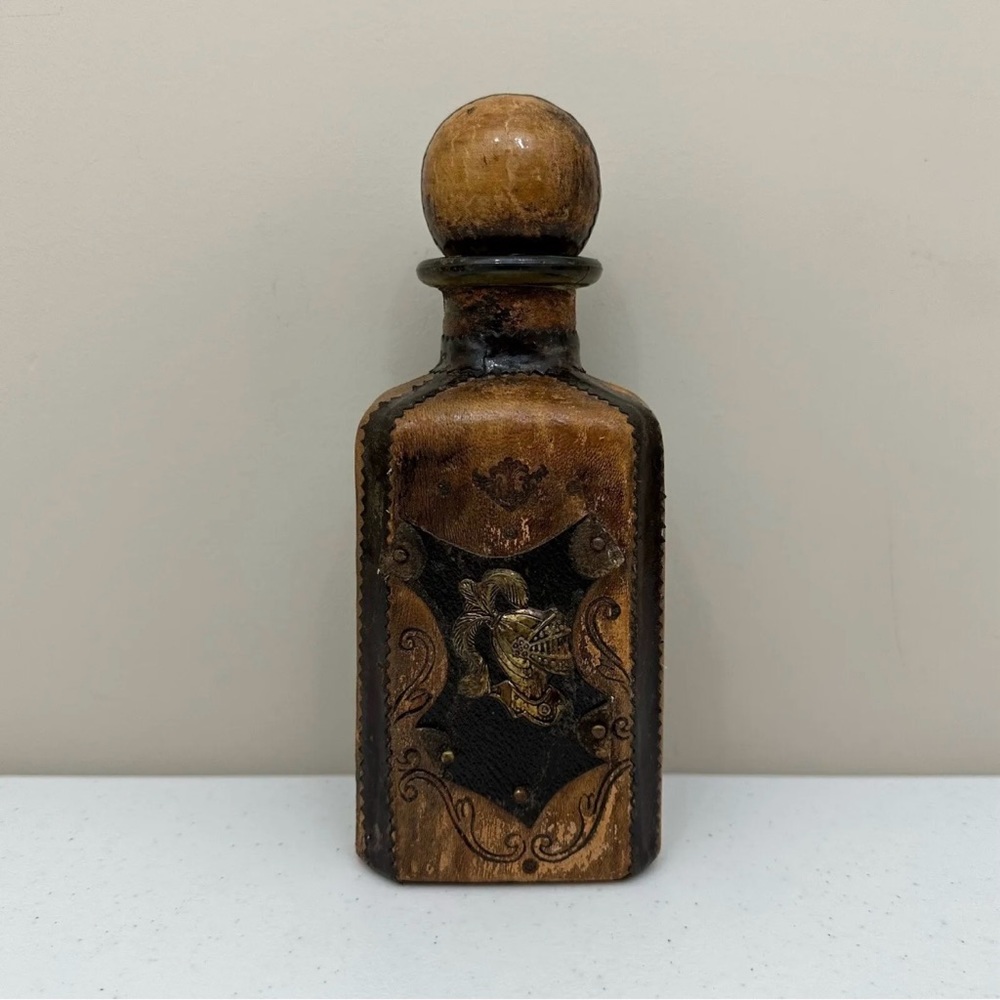 SALE! Vintage Italian Leather Covered Glass Liquor Decanter Bottle w Knight RARE